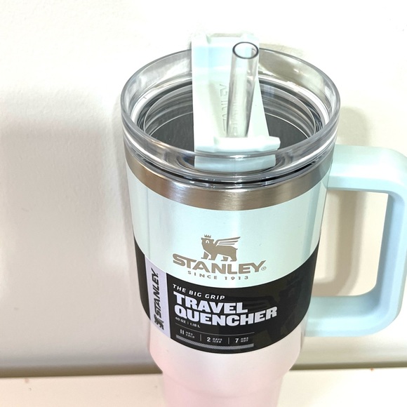 Stanley Tumbler 40oz Target limited edition spearmint/parfait NEW - Picture 2 of 2
